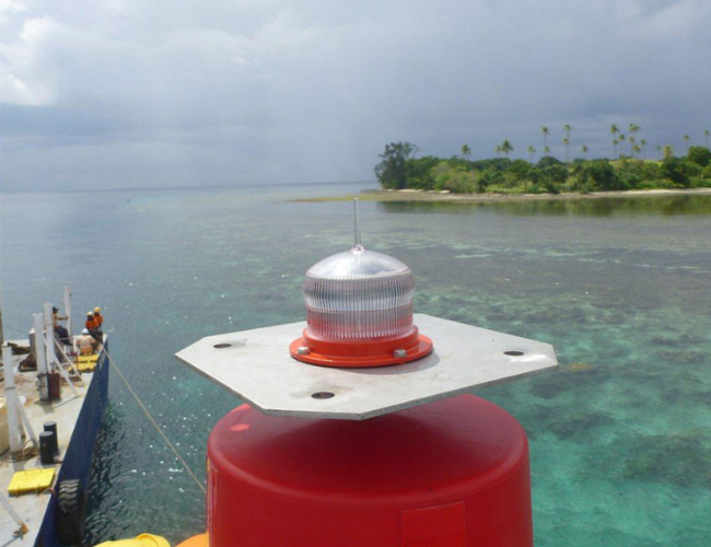 1-2NM+ Solar Marine Lantern (SL-15) 4