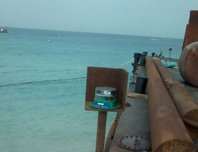 2NM Bargesafe Solar Barge Light SL-BLS-2 4