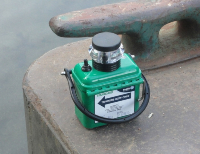 3NM LED Barge Light (Battery Powered) 4