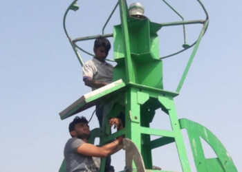 Jawaharlal Nehru Port Trust (JNPT) 2017 - Supply Installation Commissioning SL75 Lights